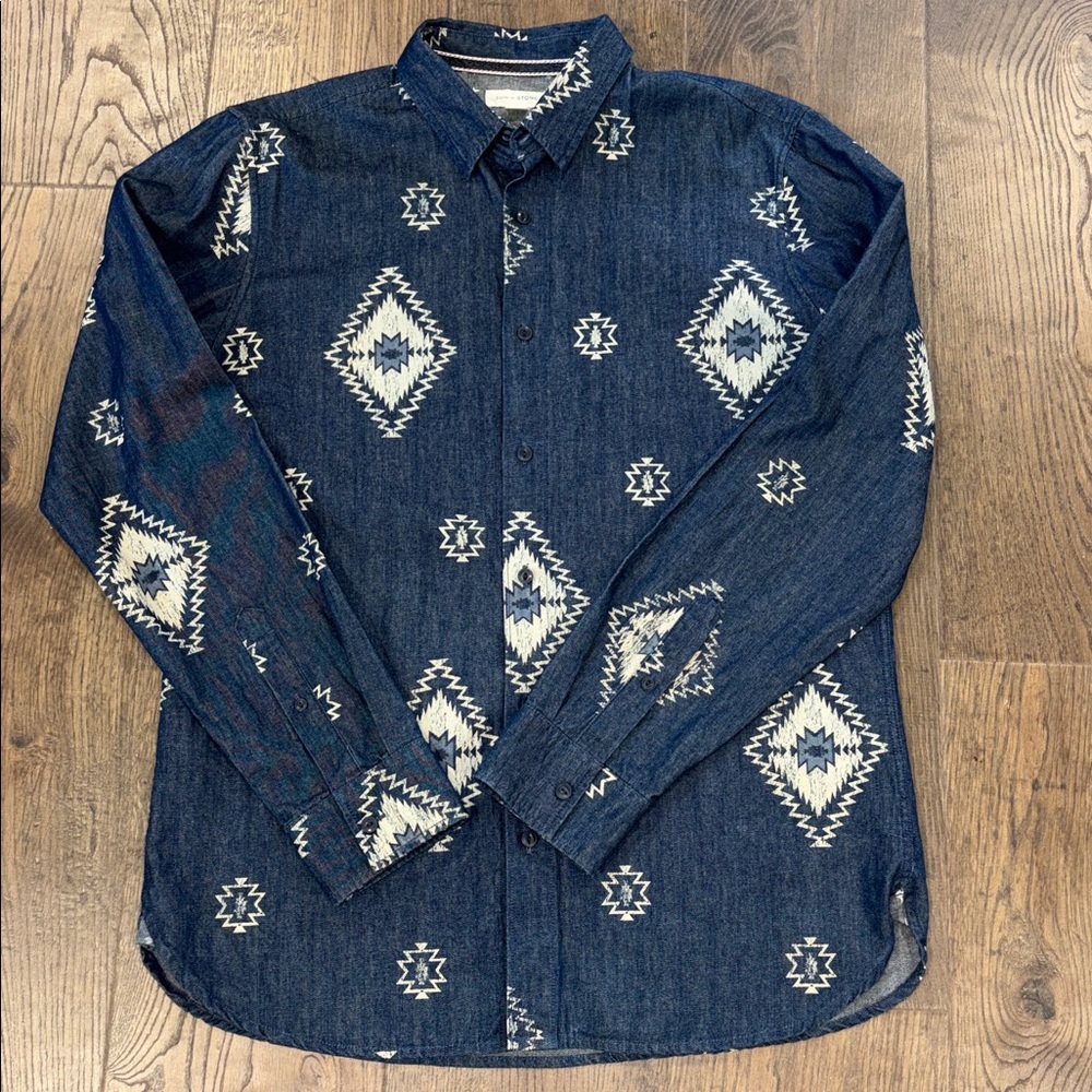Sun + Stone Men’s Medium Denim Shirt Southwestern Aztec Print 100% Cotton